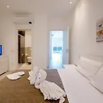 Brezza 4 * Gabicce Mare