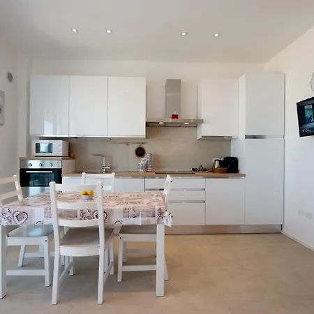 Brezza 4 * Gabicce Mare
